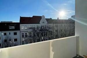 Zwischenmiete (3-4 Monate): Helle 2-Zimmer Wohnung in Berlin-Charlottenburg – Fritschestraße 43, 10627 Charlottenburg, Berlin – Vorschaubild 1