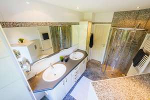 Licht, Raum und Lebensqualität - Großzügige Bungalow-Doppelhaushälfte mit Kamin und schönem Garten – Die vollständige Adresse der Immobilie erhältst du vom Anbieter., 33659 Senne, Bielefeld – Vorschaubild 20