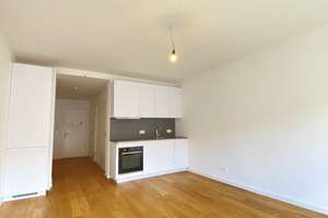 Großzügige 1 Zimmerwohnung mit offener Einbauküche und Balkon zu vermieten – Elise-Averdieck-Straße 27, 20535 Borgfelde, Hamburg – Vorschaubild 2