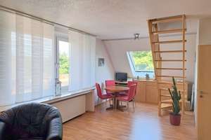 - Für Gartenliebhaber -
Freistehendes Zweifamilienhaus auf großem Grundstück – Die vollständige Adresse der Immobilie erhältst du vom Anbieter., 47445 Genend, Moers – Vorschaubild 23