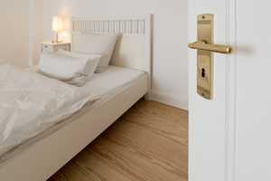 2-Zimmer-Altbauwohnung MODERNISIERT und MÖBLIERT mit Balkon in Winterhude Mühlenkamp / Kuhnsweg – Kuhnsweg 6, 22303 Hamburg – Vorschaubild 8