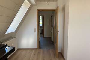 2,5-Zimmer-Dachgeschoss-Wohnung in zentraler Stadtlage in Ulm – Die vollständige Adresse der Immobilie erhältst du vom Anbieter., 89073 Mitte, Ulm – Vorschaubild 8