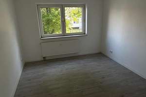 modernisierte 3-Zimmer-Wohnung in ruhiger Lage von Essen – Die vollständige Adresse der Immobilie erhältst du vom Anbieter., 45357 Dellwig, Essen – Vorschaubild 4