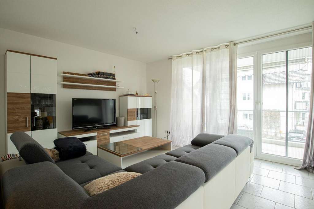 Immobilie in Ihringen - Zentral gelegene 3-Zimmer-Eigentumswohnung mit überdachtem Balkon und Stellplatz - Bild 4