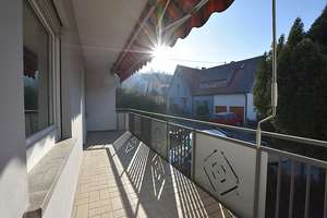 Sonnige, großzügige 4-Zimmer Wohnung in Stuttgart Uhlbach – Die vollständige Adresse der Immobilie erhältst du vom Anbieter., 70329 Uhlbach, Stuttgart – Vorschaubild 9