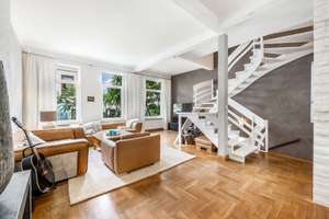 Property thumbnail 3