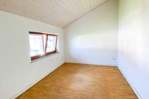 Gemütlichkeit trifft auf Großzügigkeit – Familienfreundliches Einfamilienhaus mit Potenzial! – Darmstadt-Dieburg (Kreis) – Vorschaubild 10