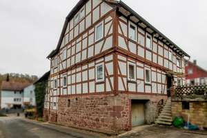 Provisionsfrei: Fachwerkhaus mit historischem Flair in Buchenau – Die vollständige Adresse der Immobilie erhältst du vom Anbieter., 36132 Eiterfeld – Vorschaubild 1