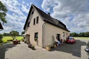 Zweifamilienhaus mit Weitblick - Ruhiges Wohnen im Grünen – Paderborn (Kreis) – Vorschaubild 3