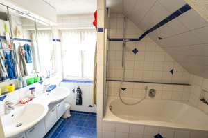 Ein Haus- zwei Wohnungen – Die vollständige Adresse der Immobilie erhältst du vom Anbieter., 78628 Rottweil – Vorschaubild 19