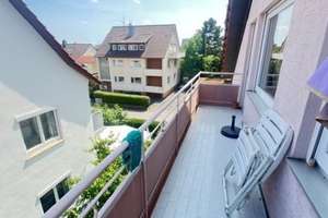 Stuttgart-Möhringen: Charmante 3-Zimmer DG Wohnung mit Balkon – Die vollständige Adresse der Immobilie erhältst du vom Anbieter., 70567 Möhringen-Süd, Stuttgart – Vorschaubild 2