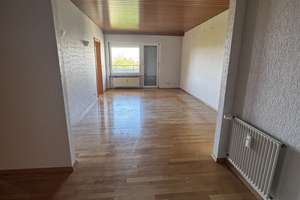 Helle 4 Zimmer-Wohnung mit Balkon und Tiefgaragenstellplatz – Im Birkenfeld 9, 66125 Dudweiler (Ortsteil), Saarbrücken – Vorschaubild 4