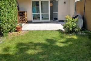 Schönes 4 Zimmer Niedrigenergie-Mittelreihenhaus mit Vollkeller und Carport – Stormarn (Kreis) – Vorschaubild 1
