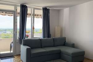 Helle 3-Zimmer-Wohnung mit traumhaftem Alpenblick, windgeschützter Loggia und  Tiefgaragenstellplatz – Die vollständige Adresse der Immobilie erhältst du vom Anbieter., 81737 Neuperlach, München – Vorschaubild 2