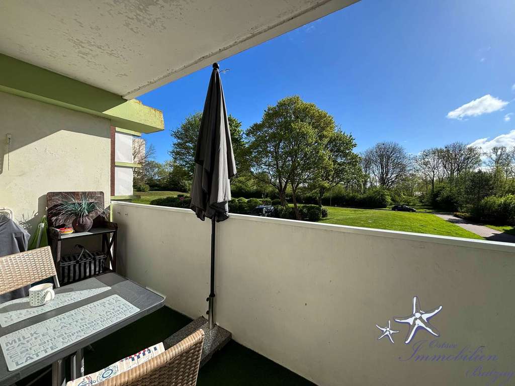 Immobilie in Schönberg (Holstein) - Ostseewind und Wohnkomfort: 1,5-Zimmer-Eigentumswohnung mit Balkon in Schönberg-Holm - Bild 0