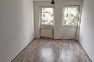 Zentral gelegene 3-Zimmer-Wohnung inkl. Einbauküche am Tivoli,  Nähe Hauptbahnhof – Rüppurrer Str. 106, 76137 Südstadt, Karlsruhe – Vorschaubild 12