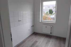 3 Zimmer Wohnung mit Balkon in Duisburg zu vermieten!!! – Hölscherstr. 17, 47167 Neumühl, Duisburg – Vorschaubild 10
