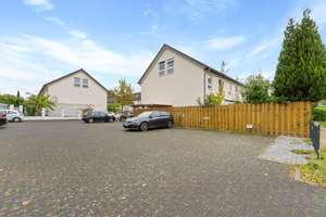 Junges Reihenmittelhaus mit Garten, Einbauküche und Kfz-Stellplatz in begehrter Lage von Tannenbusch – Die vollständige Adresse der Immobilie erhältst du vom Anbieter., 53119 Tannenbusch, Bonn – Vorschaubild 39