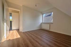 moderne 2,5 Zi.-Whg. mit Einbauküche und Duschbad – Die vollständige Adresse der Immobilie erhältst du vom Anbieter., 22459 Niendorf, Hamburg – Vorschaubild 5