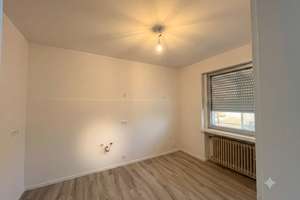 GEMÜTLICHES REIHENENDHAUS MIT GARTEN UND GARAGE! – Die vollständige Adresse der Immobilie erhältst du vom Anbieter., 41239 Schrievers, Mönchengladbach – Vorschaubild 4