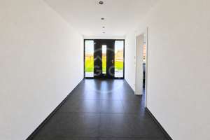 Panoramawohnen auf höchstem Niveau – Exklusive 260 m² mit Alpenblick & umlaufendem Sonnenbalkon – Die vollständige Adresse der Immobilie erhältst du vom Anbieter., 88145 Hergatz – Vorschaubild 11