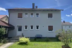 Großzügiges Zweifamilienhaus – Vielseitig nutzbar für Familien und Investoren! – Dachau (Kreis) – Vorschaubild 2