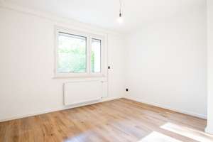 KEINE KÄUFERPROVISION Schick sanierte Erdgeschosswohnung mit Westbalkon in Bielefeld Sennestadt – Die vollständige Adresse der Immobilie erhältst du vom Anbieter., 33689 Sennestadt, Bielefeld – Vorschaubild 9