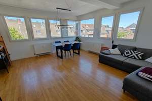 Blick über die Stadt - 2 Zimmer-DG-Wohnung in Köln Kalk - Nachmieter gesucht – Die vollständige Adresse der Immobilie erhältst du vom Anbieter., 51103 Kalk (Ortsteil), Köln – Vorschaubild 4