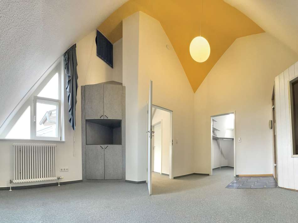 SZ mit Ankleide & Sauna