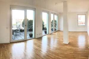KAPITALANLAGE - Gut geschnittene, helle 3,5 Zimmern mit großer Terrasse und Wasserzugang – Wendenschloßstraße  334, 12557 Köpenick, Berlin – Vorschaubild 3
