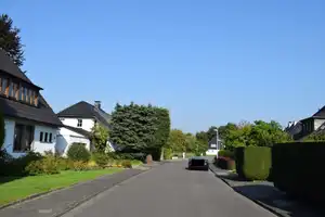Kubistisches Einfamilienhaus mit hochwertiger Ausstattung für gehobene Lebensqualität – Mülheim an der Ruhr – Vorschaubild 6