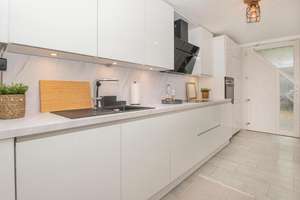 Urbane Wohnung in Toplage – Bismarck Strasse 49, 50672 Neustadt/Nord, Köln – Vorschaubild 2