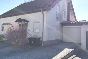 Doppelhaushälfte in ruhiger, bevorzugter Lage in Bisten – Die vollständige Adresse der Immobilie erhältst du vom Anbieter., 66802 Überherrn – Vorschaubild 1