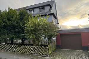 Attraktives 3-Parteienhaus mit Potenzial in gepflegtem Zustand – Köln – Vorschaubild 5