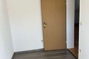 3-Zimmer-Dachgeschosswohnung in Trudering – Die vollständige Adresse der Immobilie erhältst du vom Anbieter., 81825 Gartenstadt Trudering, München – Vorschaubild 9