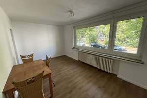 Kompaktes Wohnen in Derendorf: Ein-Zimmer-Apartment in Düsseldorf mit optionaler Garage