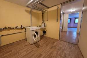 ** WOHNLAGE der EXTRAKLASSE ** idyllisch am Waldrand gelegenes großzügiges RMH direkt zum Bezug ** – Die vollständige Adresse der Immobilie erhältst du vom Anbieter., 90455 Kornburg, Worzeldorf, Nürnberg – Vorschaubild 21