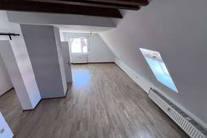 Charmante Maisonettewohnung mit traumhaftem Ausblick in der Augsburger Innenstadt – Die vollständige Adresse der Immobilie erhältst du vom Anbieter., 86152 Jakoberstadt-Süd, Augsburg – Vorschaubild 8