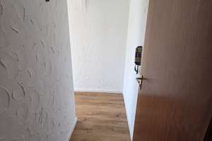 Attraktive Maisonette - Wohnung : 4 Zimmer mit Top Aufteilung in gefragter Höhenlage in Büchenbronn – Die vollständige Adresse der Immobilie erhältst du vom Anbieter., 75180 Büchenbronn, Pforzheim – Vorschaubild 7