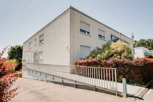 Gepflegte 1-Zimmer-Eigentumswohnung mit Terrasse – Die vollständige Adresse der Immobilie erhältst du vom Anbieter., 61231 Bad Nauheim – Vorschaubild 2