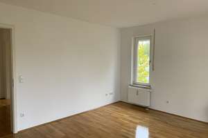 Zentrumsnah und dennoch im Grünen! 3-Zimmer Wohnung mit großem Balkon in Bogenhausen – Die vollständige Adresse der Immobilie erhältst du vom Anbieter., 81925 Oberföhring, München – Vorschaubild 6