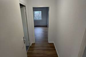 Sanierte 2 Zimmer Erdgeschoss Wohnung mit Balkon. – Bornholmer Weg 3, 24109 Mettenhof, Kiel – Vorschaubild 5