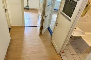 3 Zimmer Wohnung mit tollem Balkon in Bremen-Woltmershausen – Woltmershauser Straße 410, 28197 Woltmershausen (Ortsteil), Bremen – Vorschaubild 2