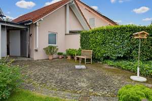Wohnen mit Herz & Charakter-Lichtverwöhntes Familienidyll mit Einliegerwohnung & traumhaften Garten – Die vollständige Adresse der Immobilie erhältst du vom Anbieter., 76228 Grünwettersbach, Karlsruhe – Vorschaubild 28