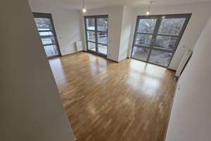 Ruhige, helle und geräumige 2-Zimmer-Wohnung mit 2 Balkonen in Trudering – Gartenstadtstraße 52, 81825 Waldtrudering, München – Vorschaubild 10