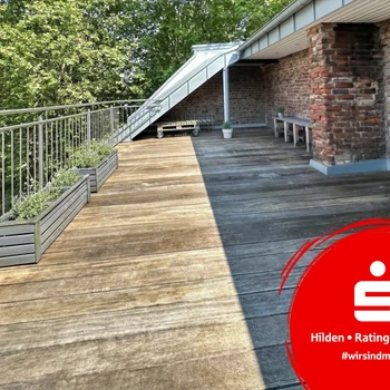 https://pictures.immobilienscout24.de/listings/f189feed-b16f-4f93-9183-ddef92b2a6f4-2060878944.jpeg/ORIG/legacy_thumbnail/350x350/format/webp/quality/90 image