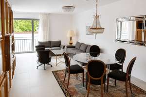 Zeitlose Eleganz trifft Wohnkomfort in beliebter Lage – 85049 Mitte, Ingolstadt – Vorschaubild 2