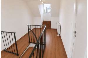 Charmante Maisonette-Wohnung mit großzügiger Dachterrasse mitten in Köln – Lübecker Straße 14, 50670 Neustadt/Nord, Köln – Vorschaubild 10