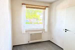 In bester Geesthang-Lage: Geräumiges Mittelreihenhaus mit Terrasse, Balkon und TG-Stellplatz – Pinneberg (Kreis) – Vorschaubild 5