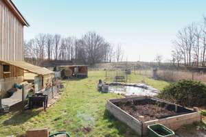 Einfamilienhaus mit Scheune, Pool und ca. 28.600 m² Grundstück – renovierungsbedürftig – Die vollständige Adresse der Immobilie erhältst du vom Anbieter., 9669 Frankenberg/Sachsen – Vorschaubild 2